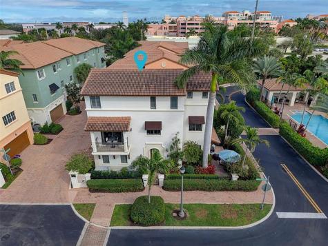72 NW Chaucer Lane Boca Raton FL 33432