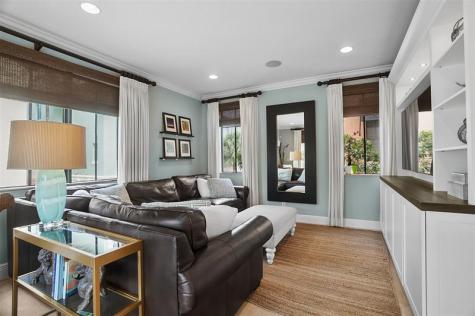 72 NW Chaucer Lane Boca Raton FL 33432