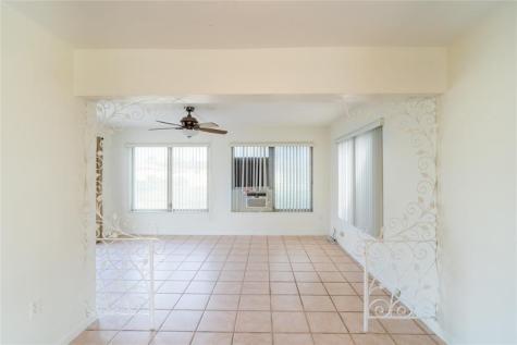6771 SW 10th Court Pembroke Pines FL 33023