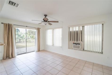 6771 SW 10th Court Pembroke Pines FL 33023