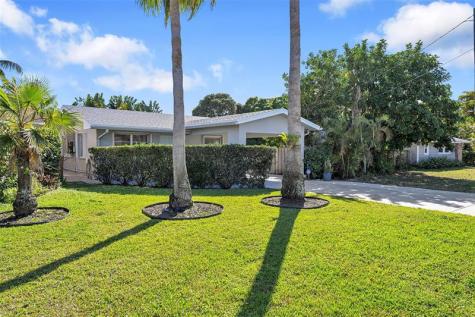 712 NE 34th Court Oakland Park FL 33334