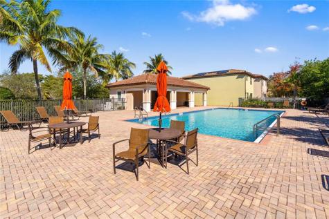 5701 NW 47th Avenue Tamarac FL 33319