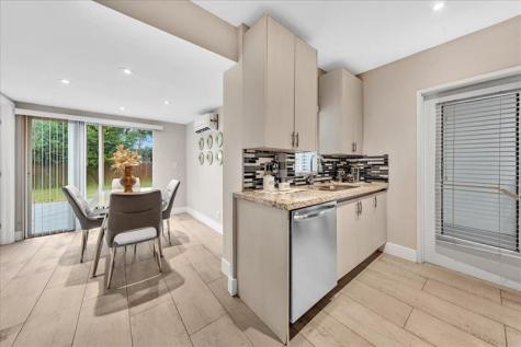 1835 Park Lane Fort Lauderdale FL 33315