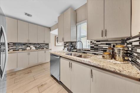 1835 Park Lane Fort Lauderdale FL 33315