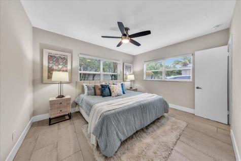 1835 Park Lane Fort Lauderdale FL 33315