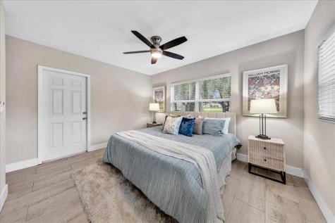 1835 Park Lane Fort Lauderdale FL 33315