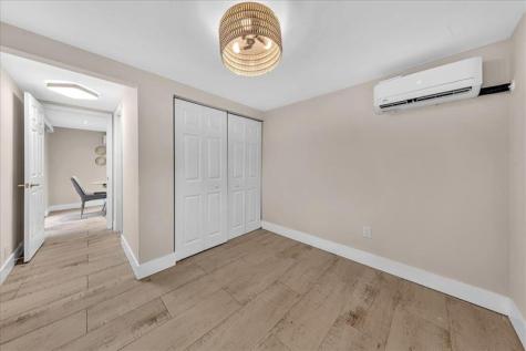 1835 Park Lane Fort Lauderdale FL 33315