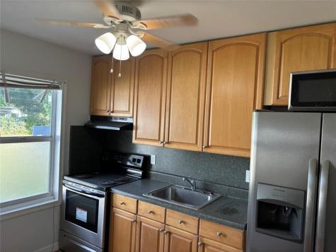 935 NE 33rd Street Oakland Park FL 33334