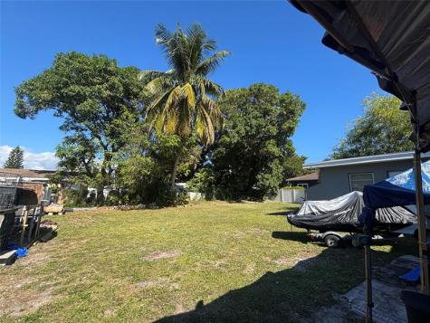 935 NE 33rd Street Oakland Park FL 33334