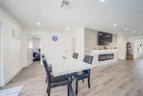 250 NE 27th Court Boca Raton FL 33431