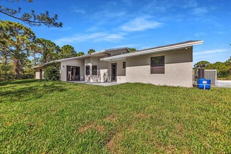 7440 Gullotti Place Port St Lucie FL 34952