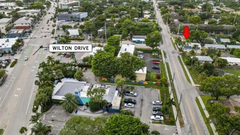 2601 NE 9th Terrace Wilton Manors FL 33334