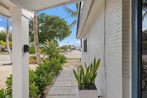 2601 NE 9th Terrace Wilton Manors FL 33334