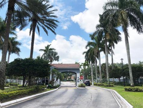 3775 SW 50th Street Hollywood FL 33312
