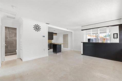 1498 NE 39th Street Oakland Park FL 33334