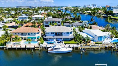 1580 SE 8th Street Deerfield Beach FL 33441