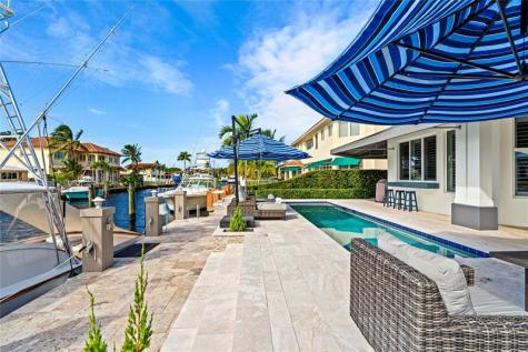 1580 SE 8th Street Deerfield Beach FL 33441