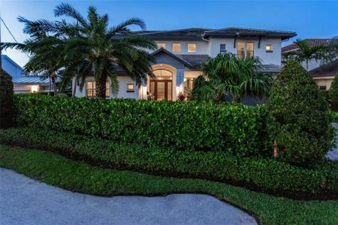 1580 SE 8th Street Deerfield Beach FL 33441