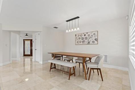 9881 SW 2nd Street Plantation FL 33324