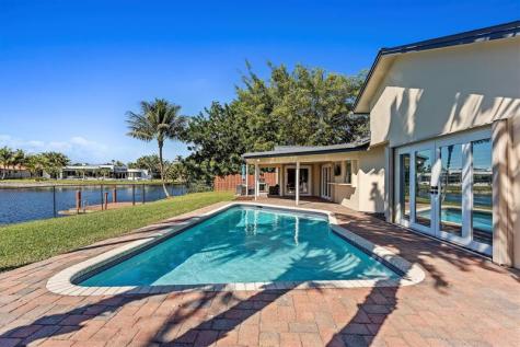 9881 SW 2nd Street Plantation FL 33324