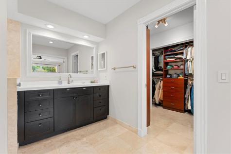 9881 SW 2nd Street Plantation FL 33324