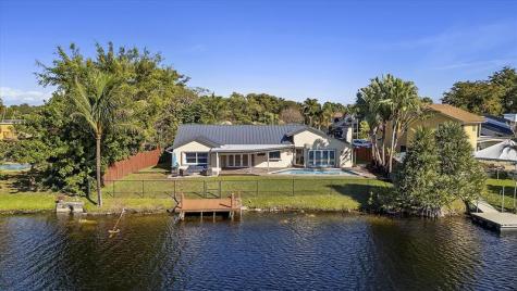 9881 SW 2nd Street Plantation FL 33324