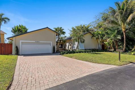 9881 SW 2nd Street Plantation FL 33324