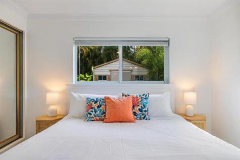 657 NW 30th Court Wilton Manors FL 33311