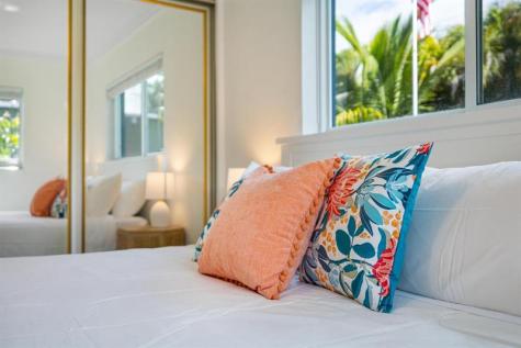 657 NW 30th Court Wilton Manors FL 33311
