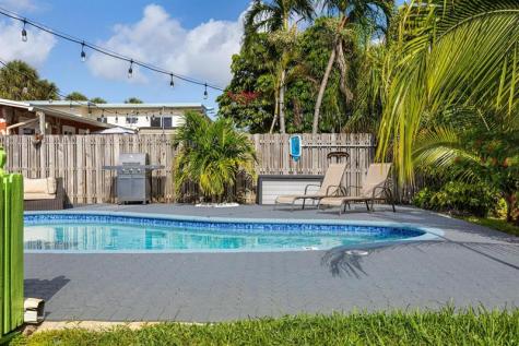 657 NW 30th Court Wilton Manors FL 33311