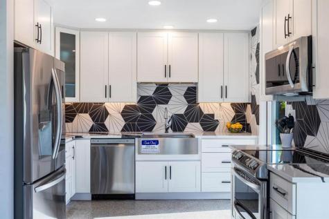 657 NW 30th Court Wilton Manors FL 33311