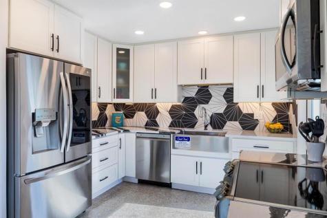 657 NW 30th Court Wilton Manors FL 33311