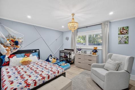 5330 SW 19th Street Plantation FL 33317