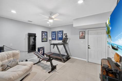 5330 SW 19th Street Plantation FL 33317