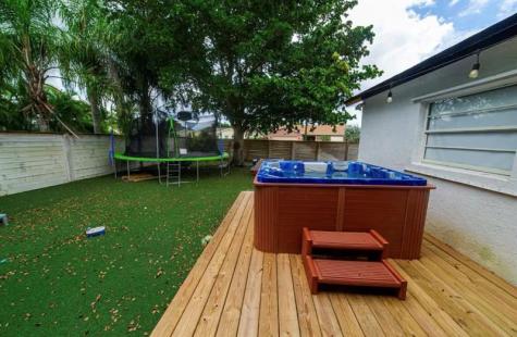 9171 SW 18th Road Boca Raton FL 33428