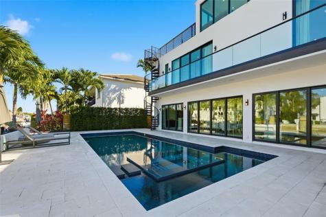 1517 SE 12th Court Fort Lauderdale FL 33316
