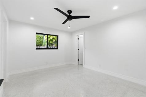 3420 NE 26th Avenue Lighthouse Point FL 33064