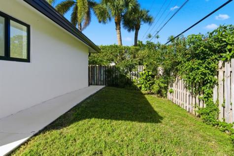 3420 NE 26th Avenue Lighthouse Point FL 33064