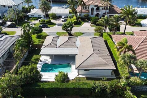 3420 NE 26th Avenue Lighthouse Point FL 33064