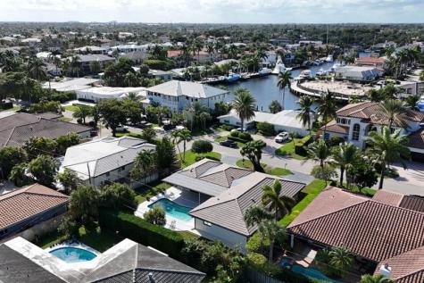 3420 NE 26th Avenue Lighthouse Point FL 33064