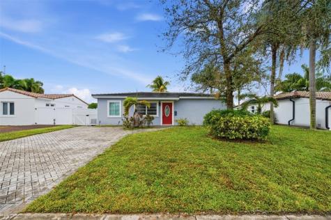 1009 Mango Isle Fort Lauderdale FL 33315