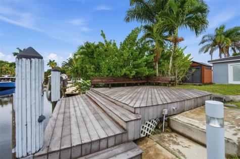 1009 Mango Isle Fort Lauderdale FL 33315