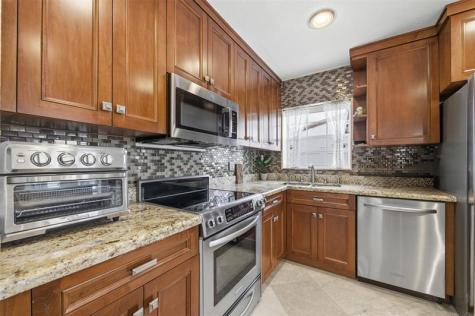 1009 Mango Isle Fort Lauderdale FL 33315
