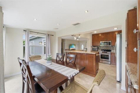 1009 Mango Isle Fort Lauderdale FL 33315