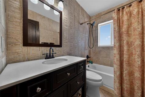 2120 NE 31st Street Lighthouse Point FL 33064