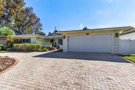 2120 NE 31st Street Lighthouse Point FL 33064