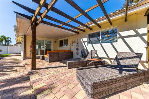 2120 NE 31st Street Lighthouse Point FL 33064