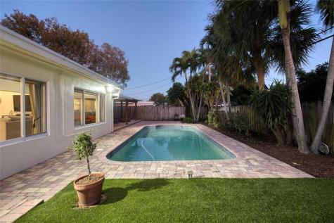 2120 NE 31st Street Lighthouse Point FL 33064