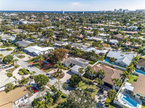2120 NE 31st Street Lighthouse Point FL 33064