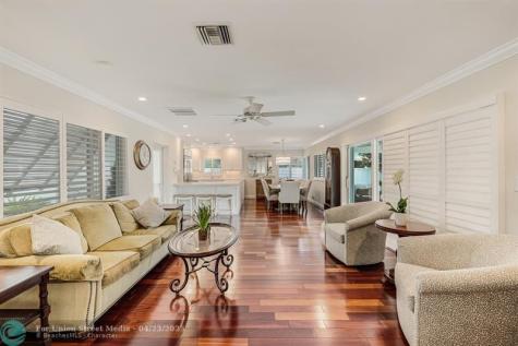 2140 NE 24th Street Wilton Manors FL 33305